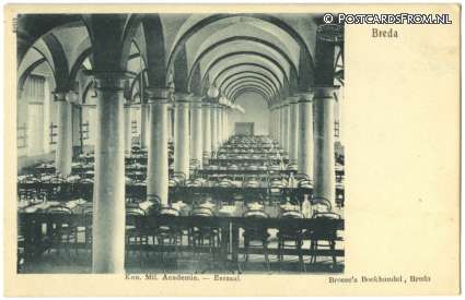 ansichtkaart: Breda, Kon. Mil. Academie - Eetzaal