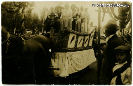 ansichtkaart: Pernis, Feesten 1813-1913